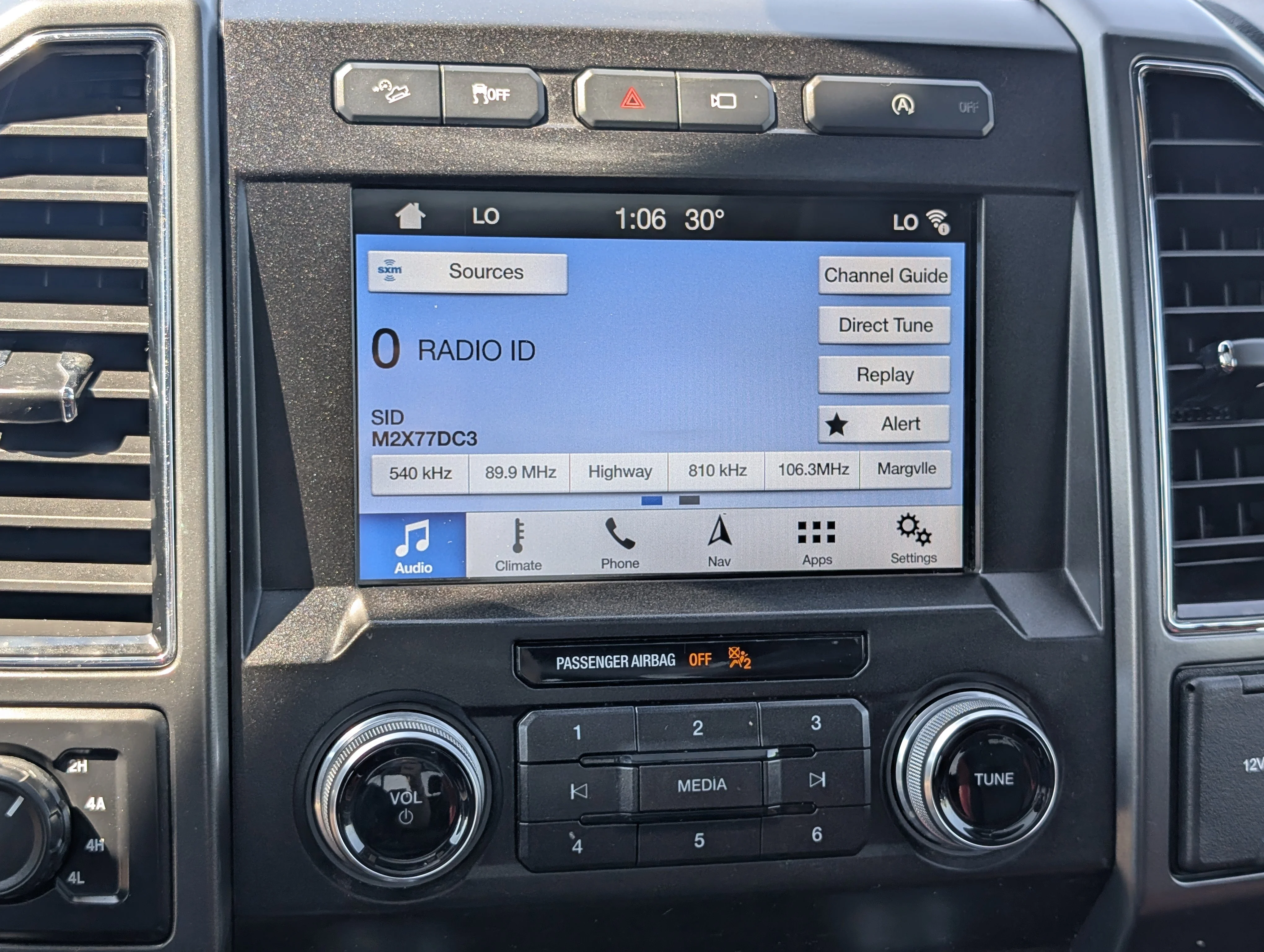 Used 2019 Oxford White Ford XL 4WD SuperCrew 5.5