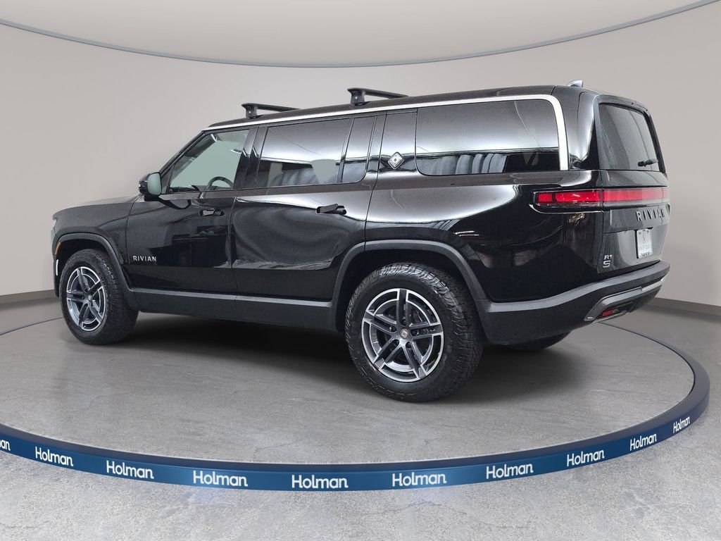 Used 2025 Midnight Rivian Adventure Dual Motor Standard Pack image 8