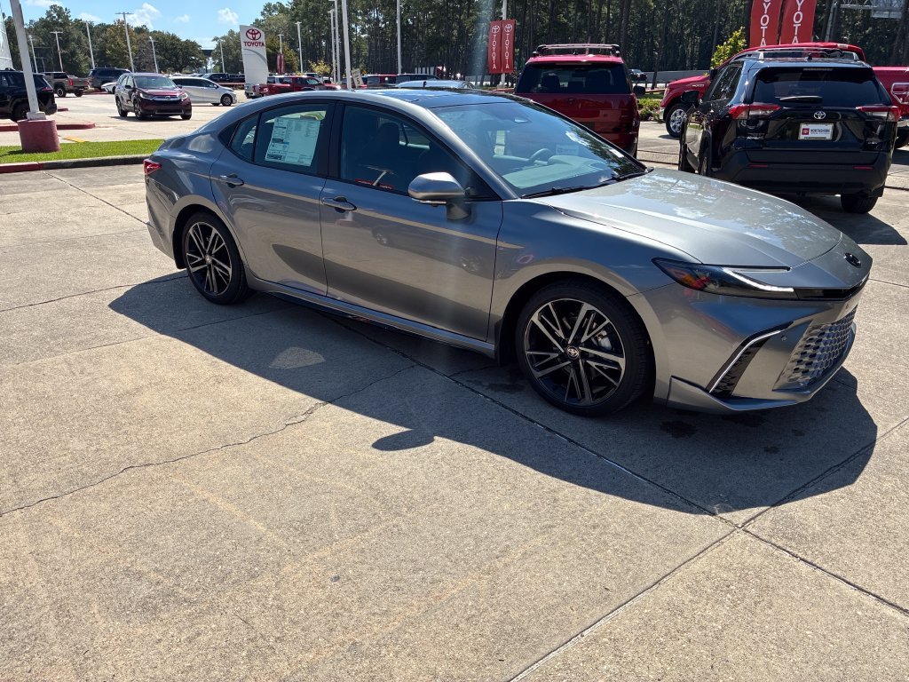 New 2026 Heavy Metal Toyota XSE image 9