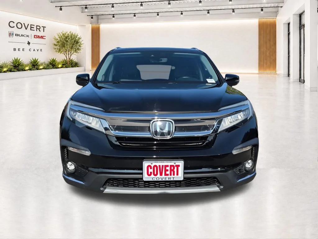 Used 2022 Black Honda Touring image 4