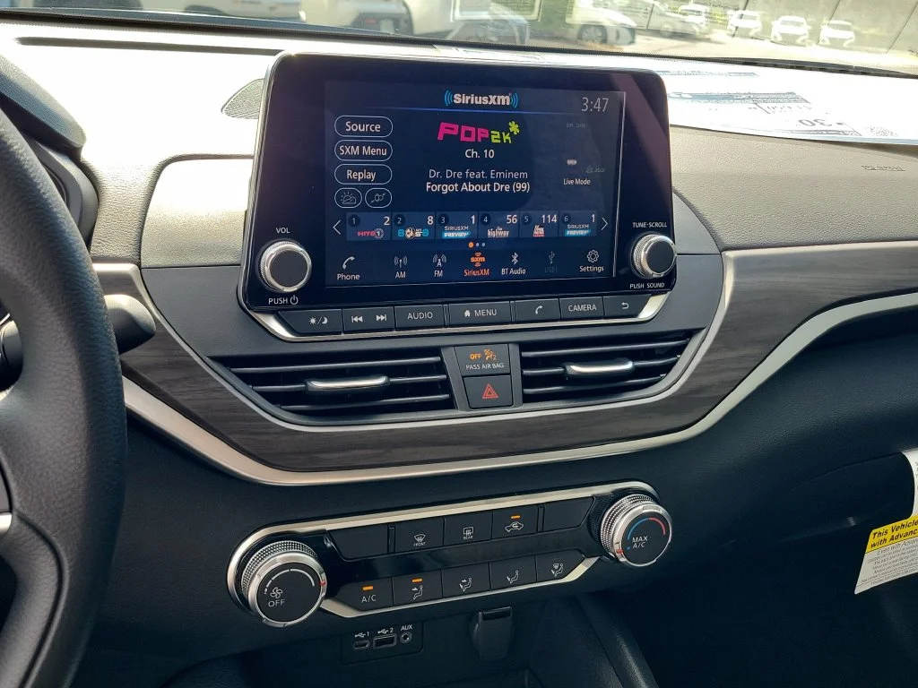 New 2026 Gray Nissan 2.5 SV image 28