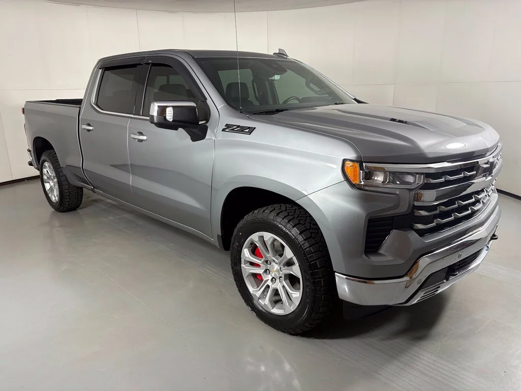 Used 2025 Gray Chevrolet LTZ image 2