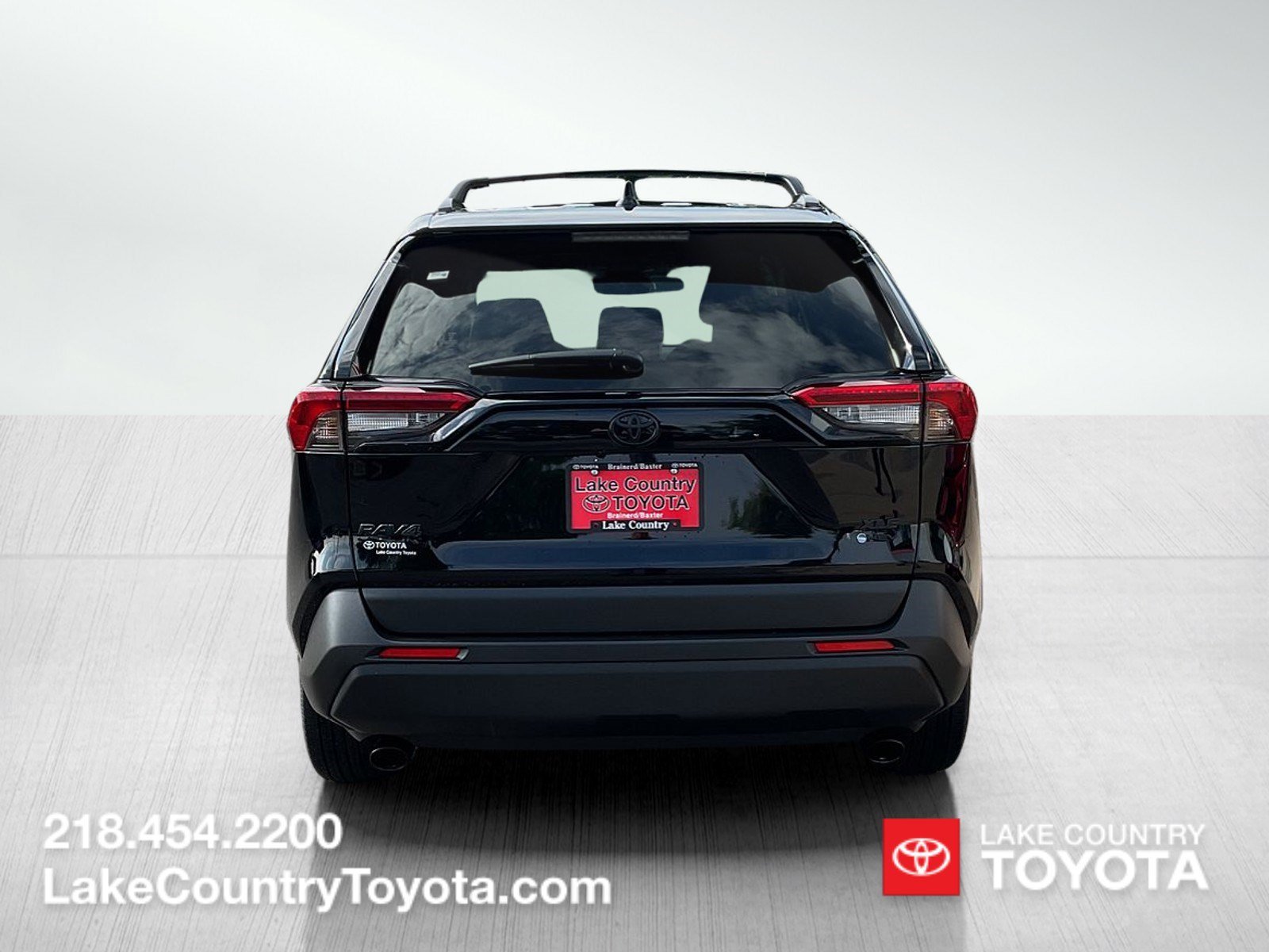 Used 2025 Black Toyota XLE image 4