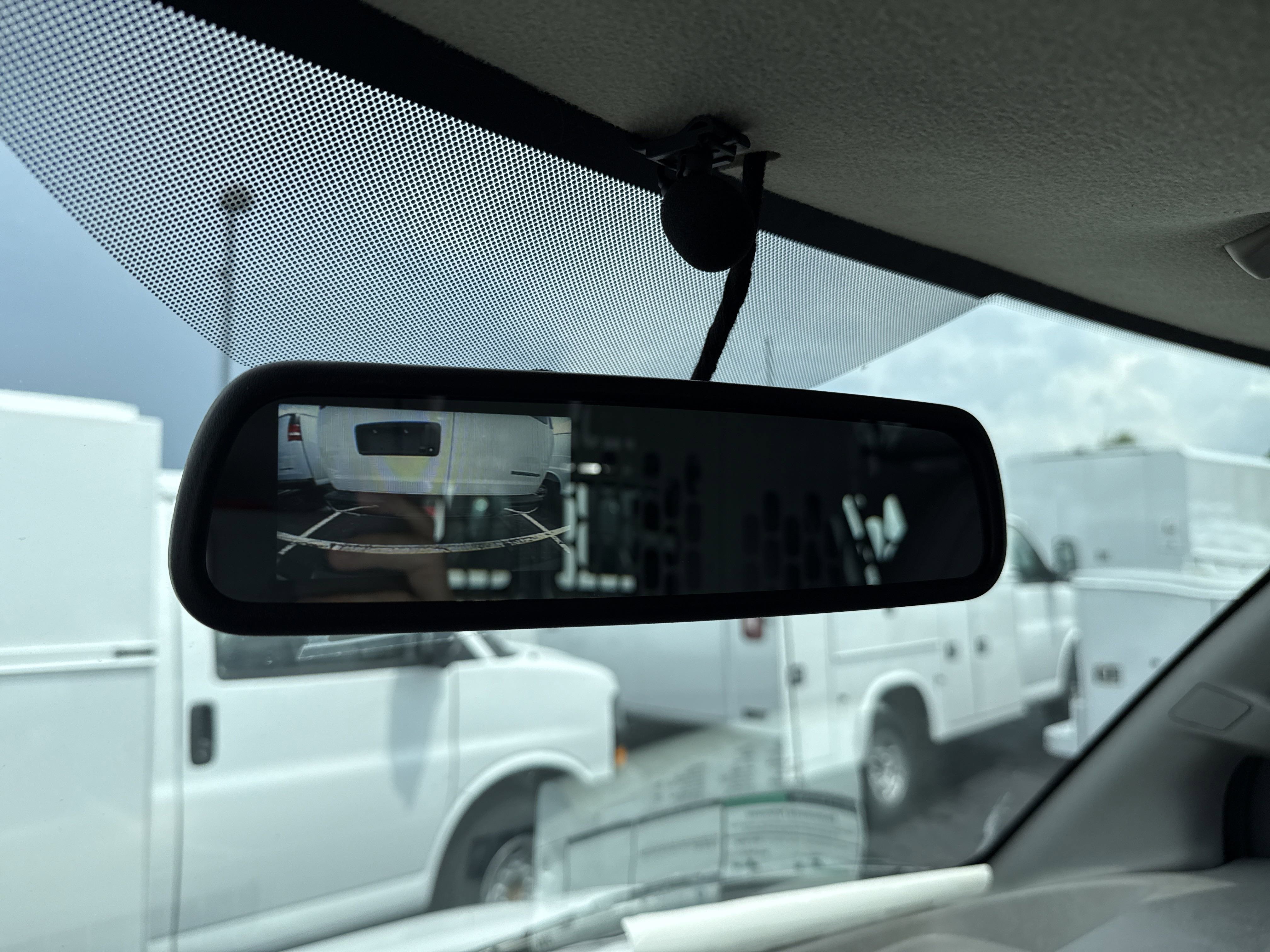 2025 Chevrolet Express Cargo Work Van - Photo 19