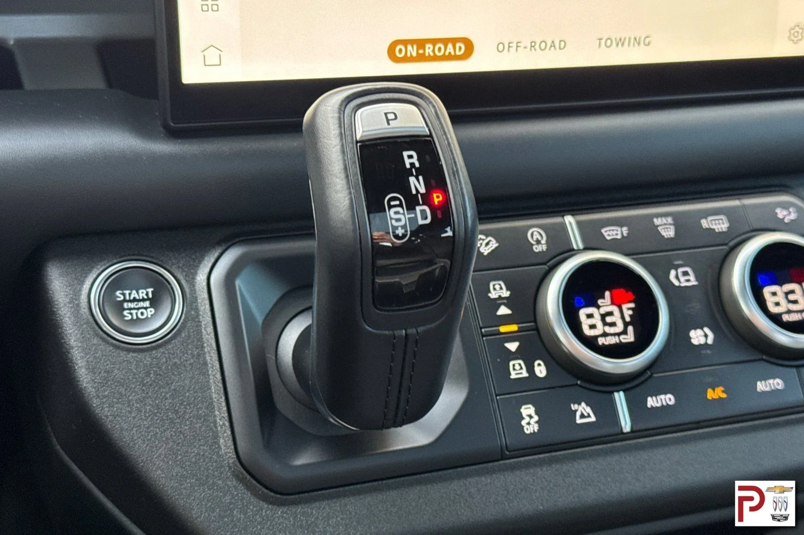 Used 2025 Gray Land Rover V8 image 26