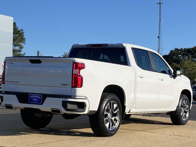 Certified Used 2025 Summit White Chevrolet RST image 3