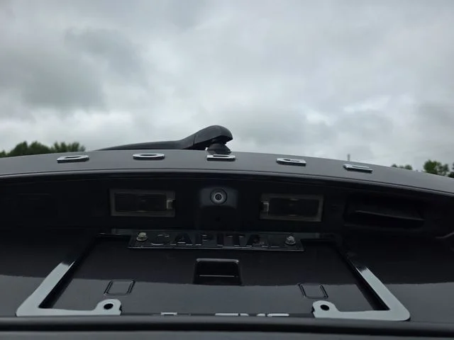 Used 2018 Gray Dodge SE image 15