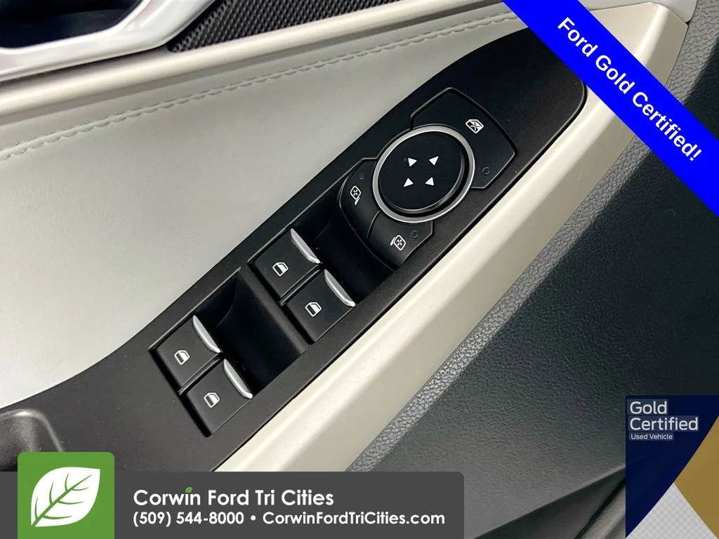 Used 2021 Oxford White Ford XLT image 12