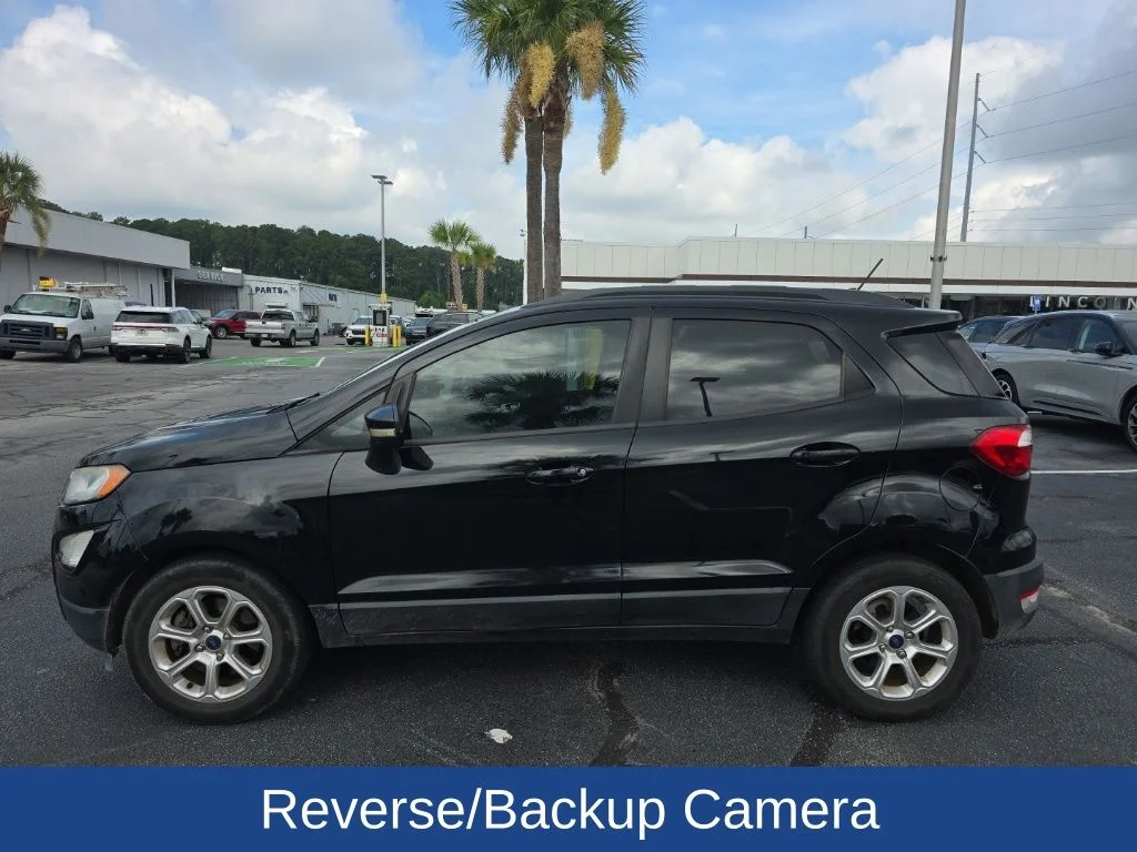 Used 2019 Shadow Black Ford SE image 4