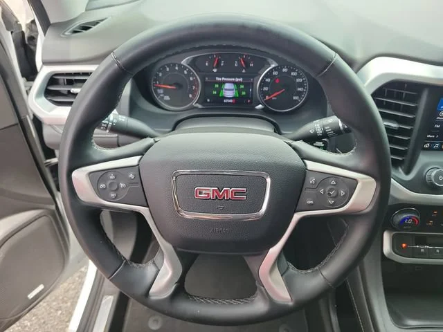 2023 GMC Acadia SLT - Photo 28