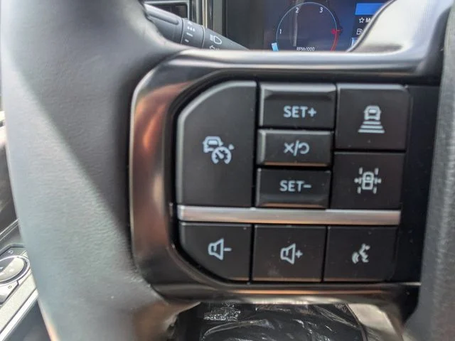 New 2026 Glacier Gray Metallic Tri-Coat Ford F-250® Platinum® image 25