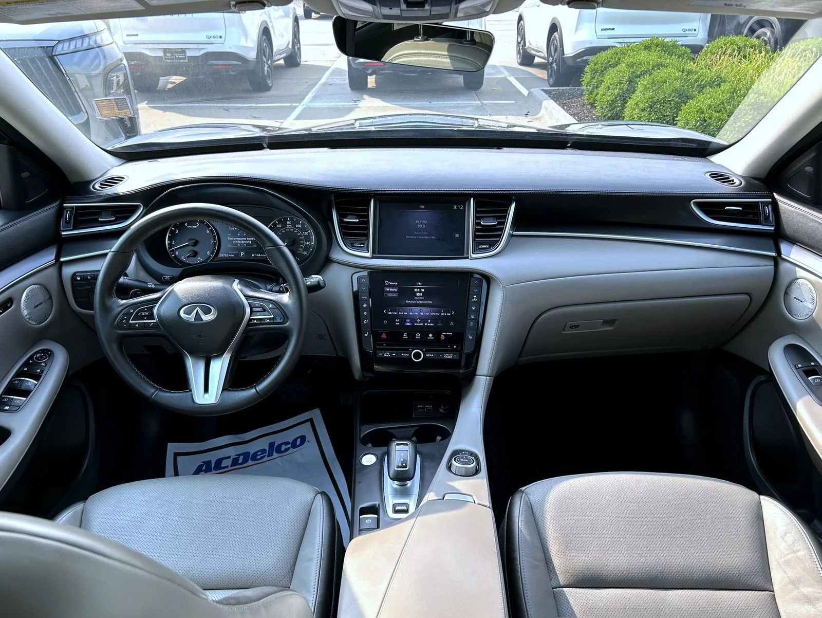 Certified Used 2025 Black INFINITI LUXE image 12