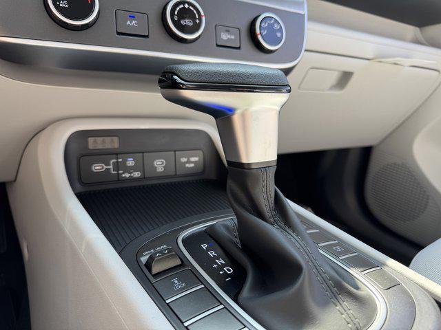 2026 Hyundai Kona SE - Photo 40