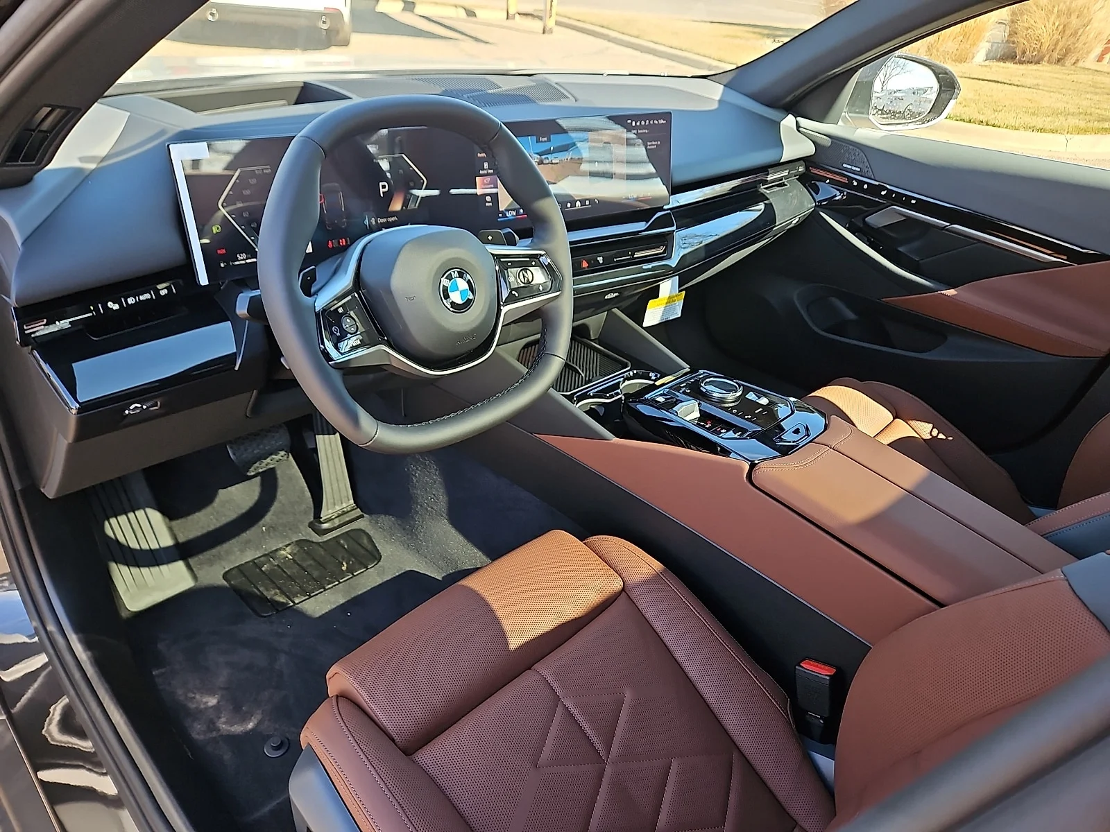 New 2026 Dark Graphite M BMW i xDrive All-Wheel Drive image 12