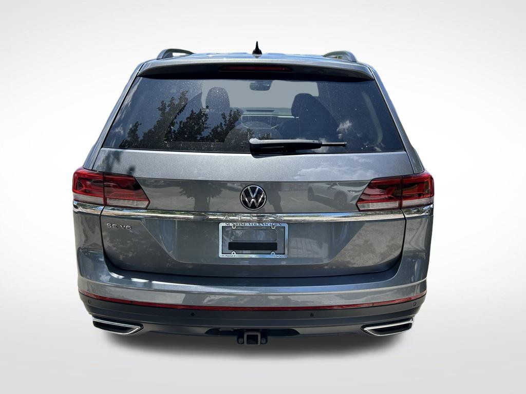 Used 2021 Gray Volkswagen 3.6L V6 SE w/Technology image 5