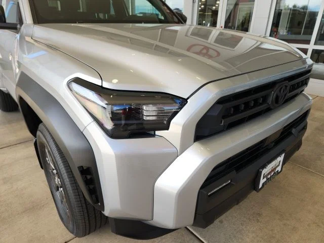 New 2026 Cutting Edge Toyota SR5 image 8