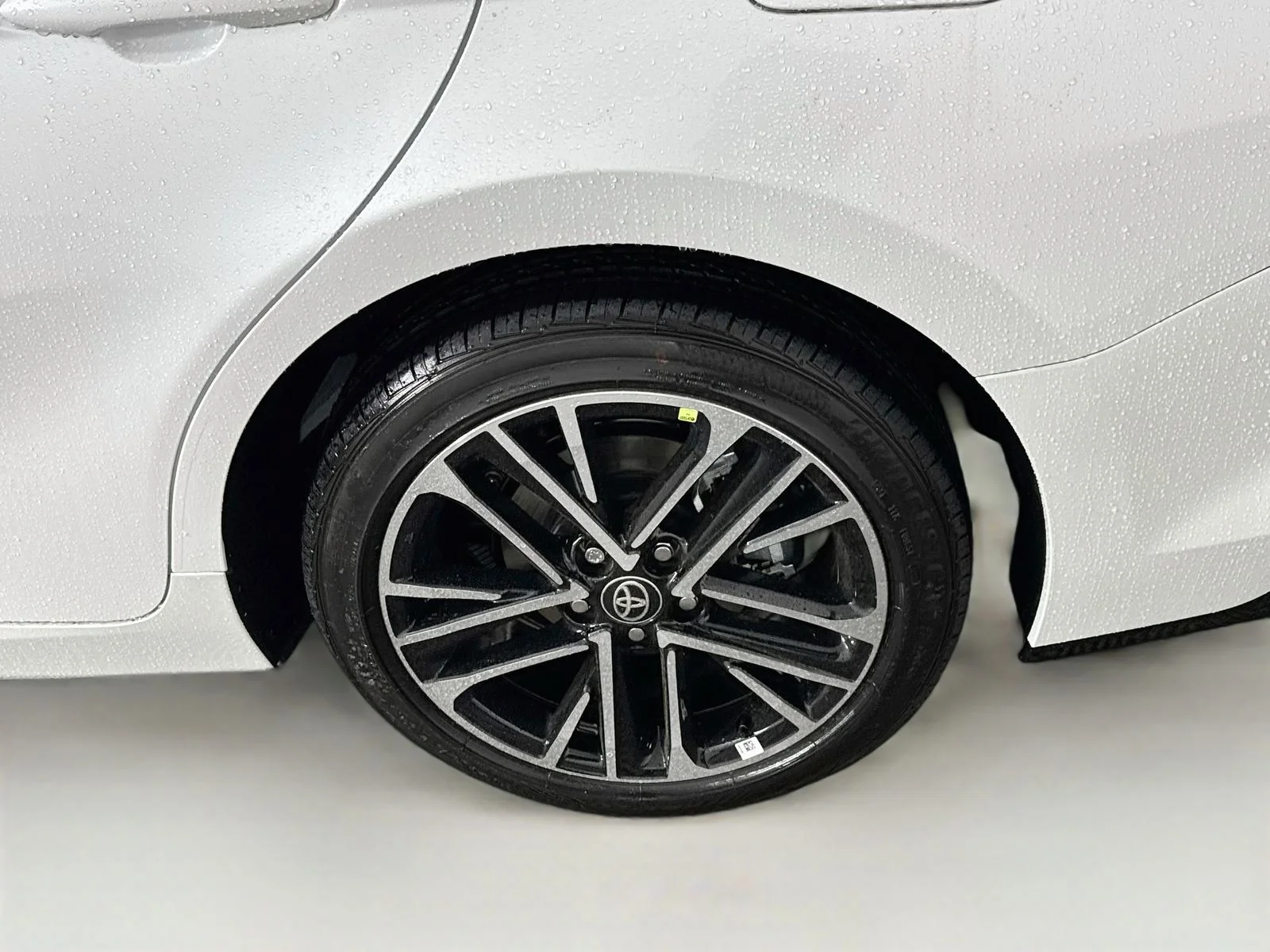 New 2026 Wind Chill Pearl <sup>1</sup> Toyota  XLE AWD image 15