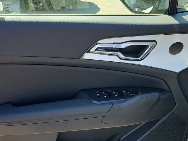 New 2026 Wolf Gray Kia EX image 5
