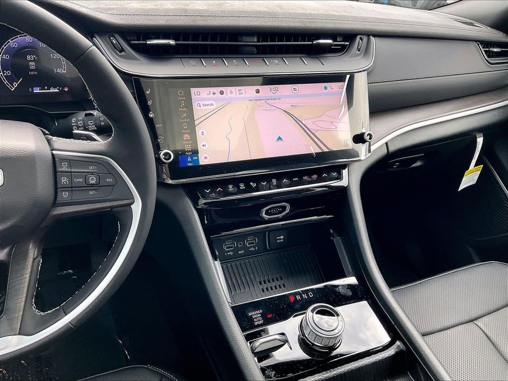 2026 Jeep Grand Cherokee L — photo 13