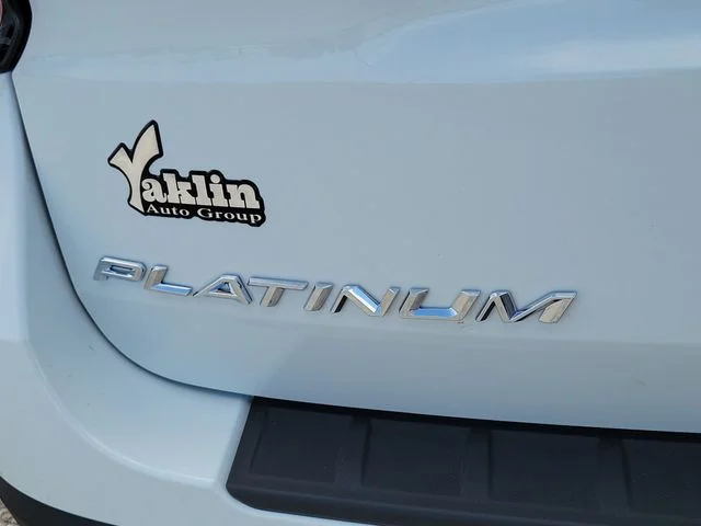New 2026 Star White Metallic Tri-Coat Ford Platinum™ image 6