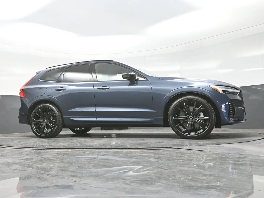 New 2026 Denim Blue Volvo Ultra image 28