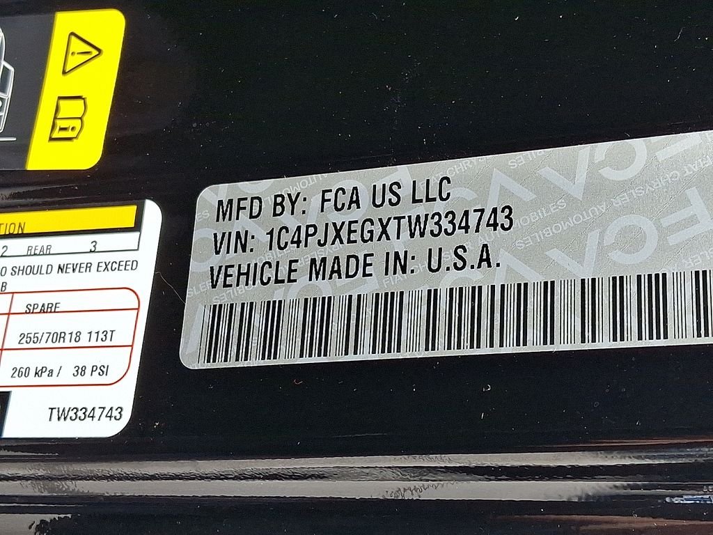 New 2026 Black Clear-Coat Exterior Paint Jeep Sahara image 19