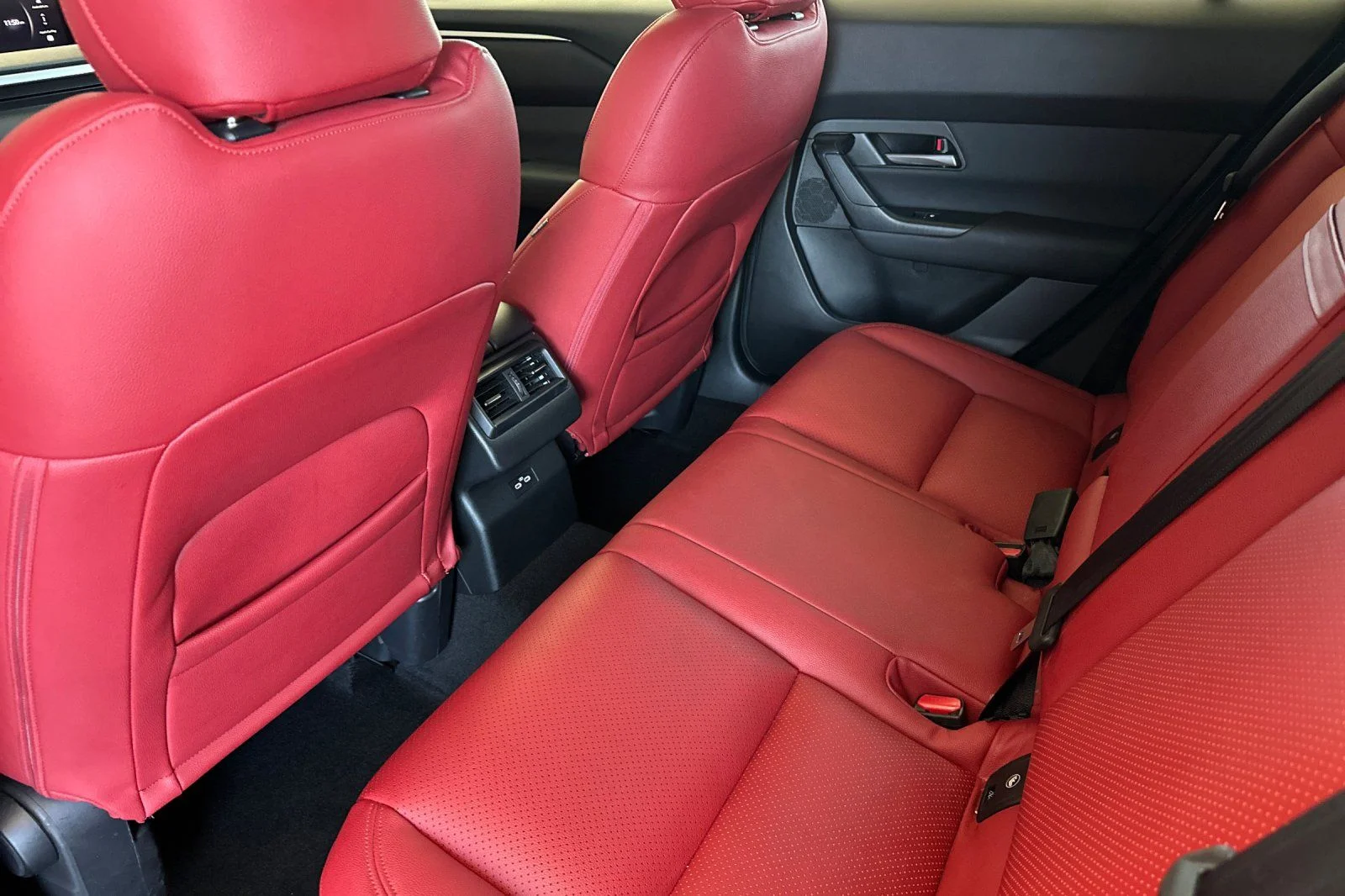 Certified Used 2025 Gray Mazda 2.5 S Select Package image 13