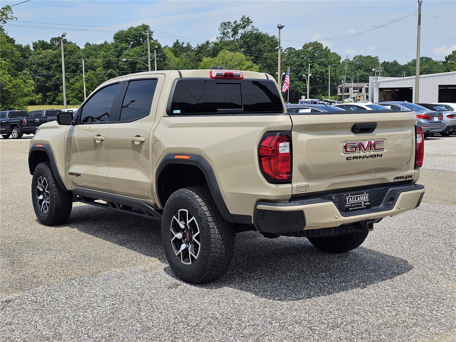 2023 GMC Canyon AT4X - Photo 12