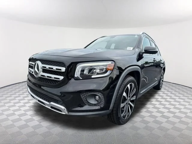 Used 2022 Black Mercedes-Benz GLB 250 image 1