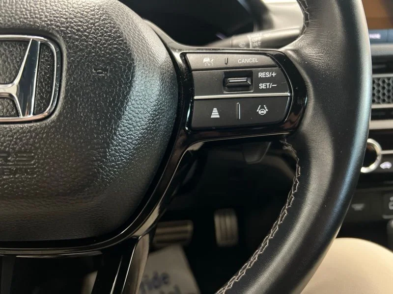 Used 2024  Honda Sport image 22