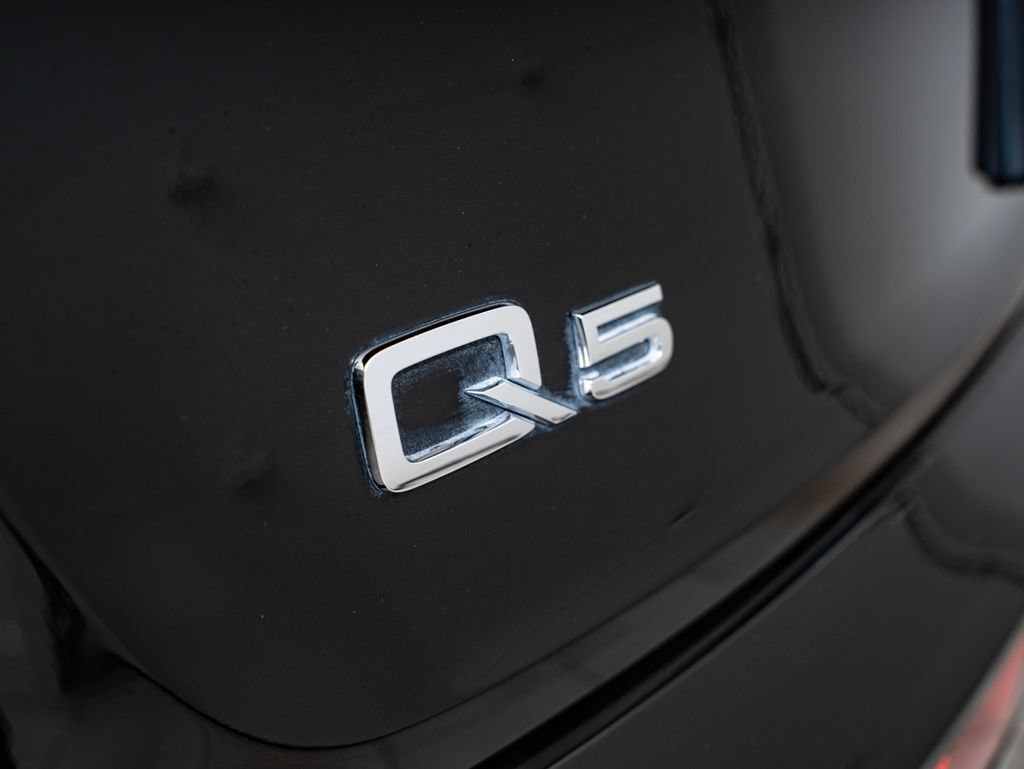 Used 2023 Mythos Black Metallic Audi 45 S line Premium image 16