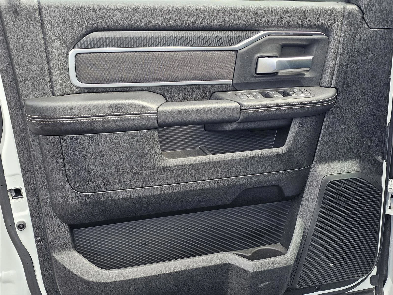 2026 RAM 2500 Big Horn - Photo 17