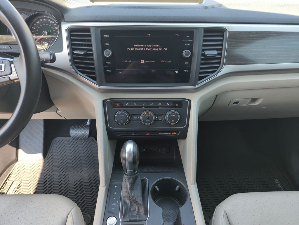 Used 2018  Volkswagen 3.6L V6 SE image 26