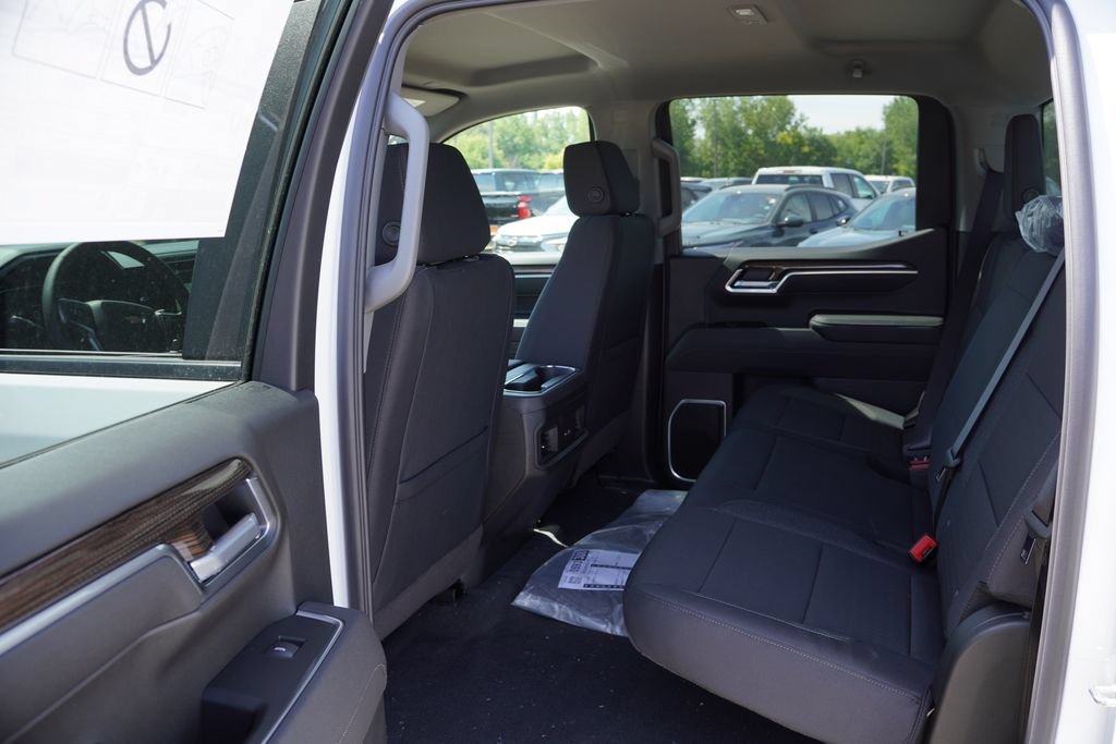 2026 Chevrolet Silverado 1500 LT - Photo 11