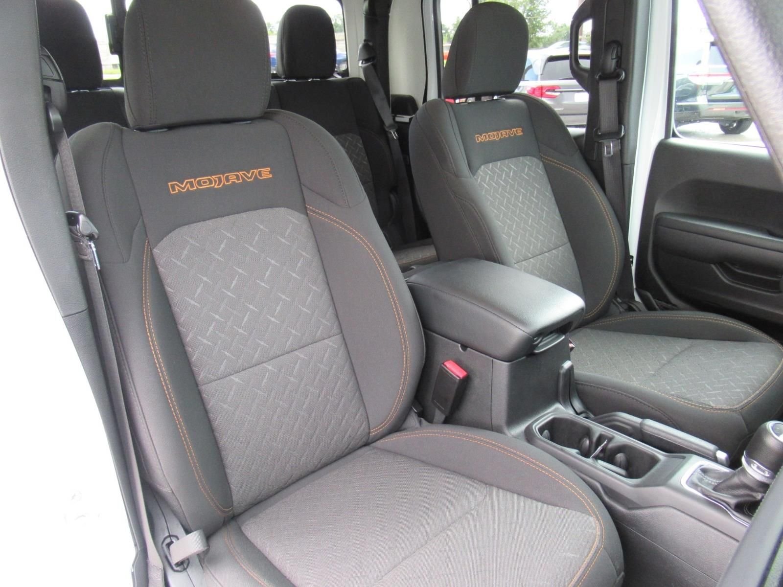 Used 2026 White Jeep Mojave image 11