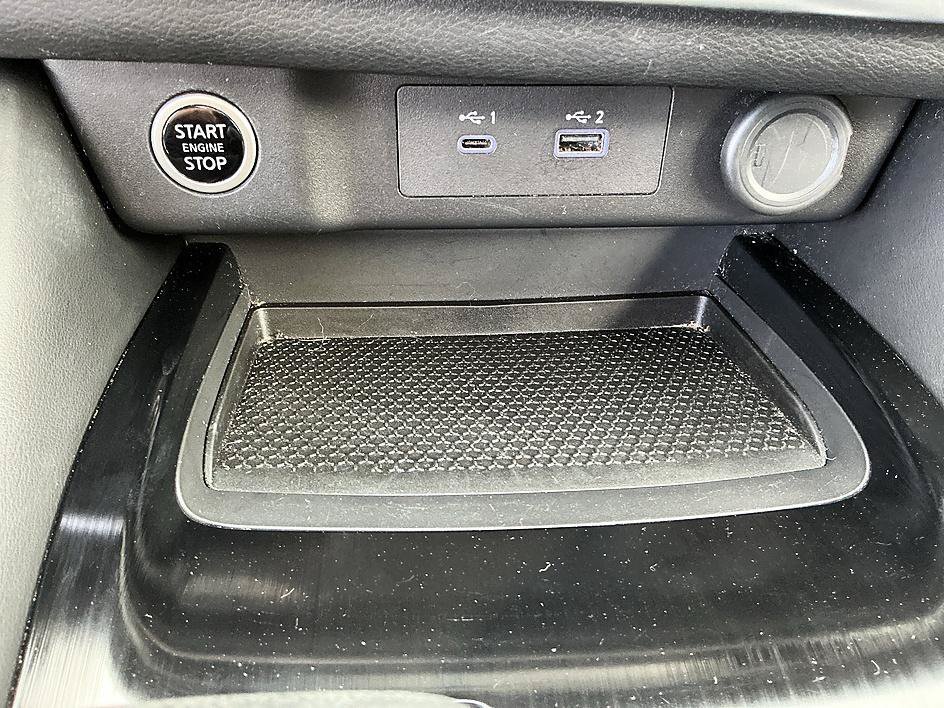 Certified Used 2023 Gun Metallic Nissan SL image 19