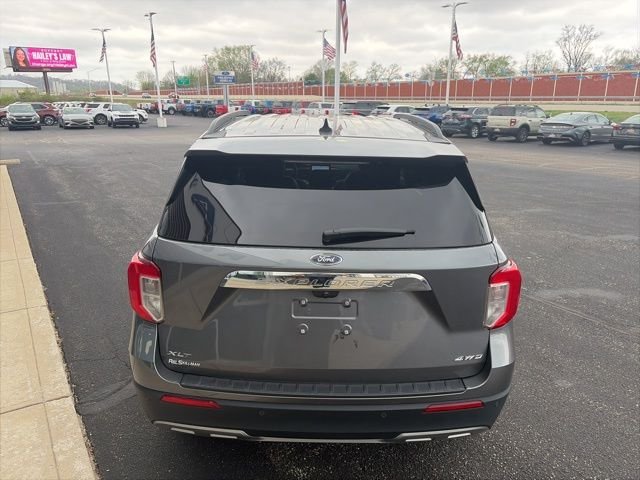 Used 2022 Gray Metallic Ford XLT image 7