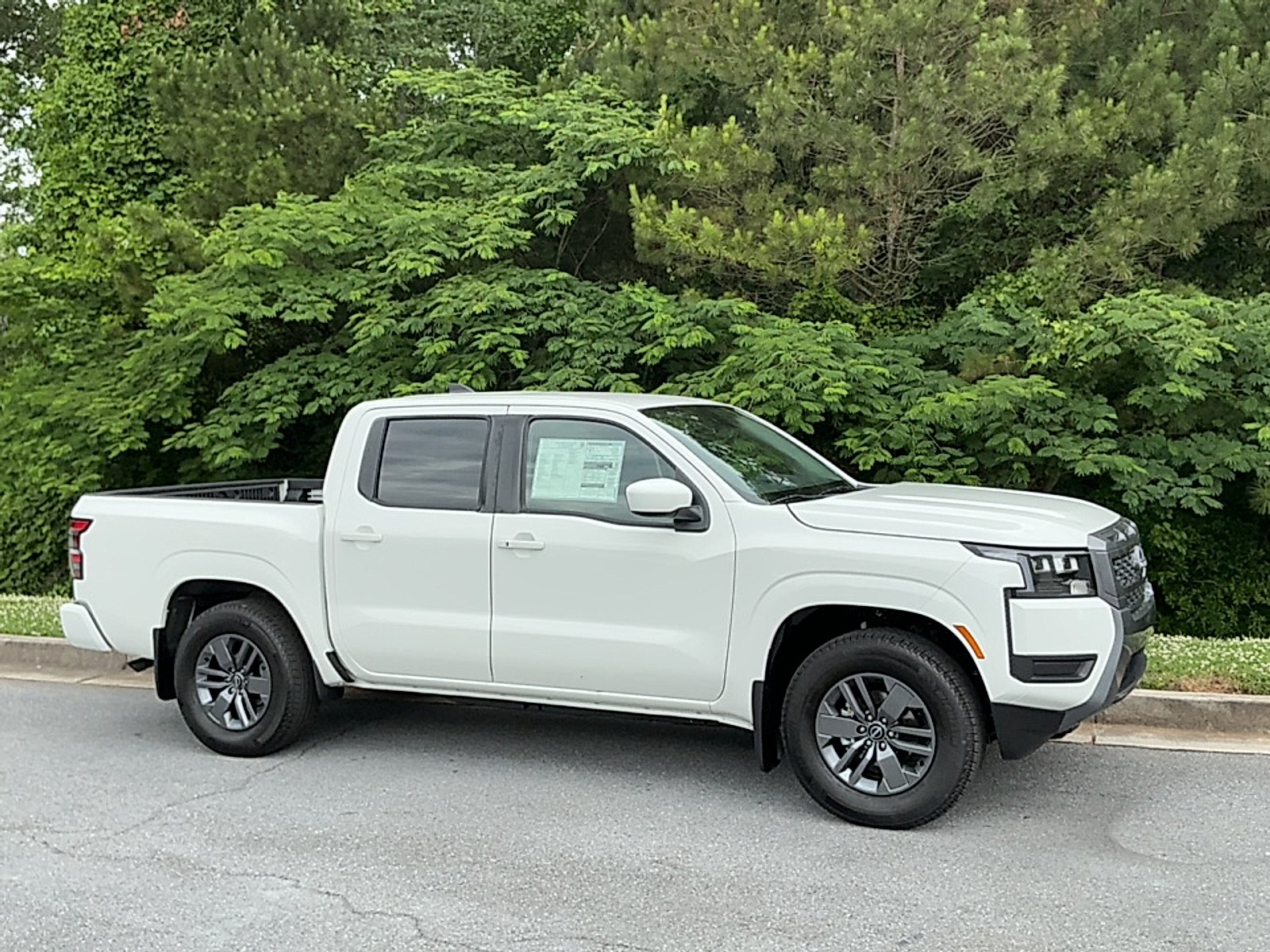 New 2026 Glacier White Nissan SV image 1
