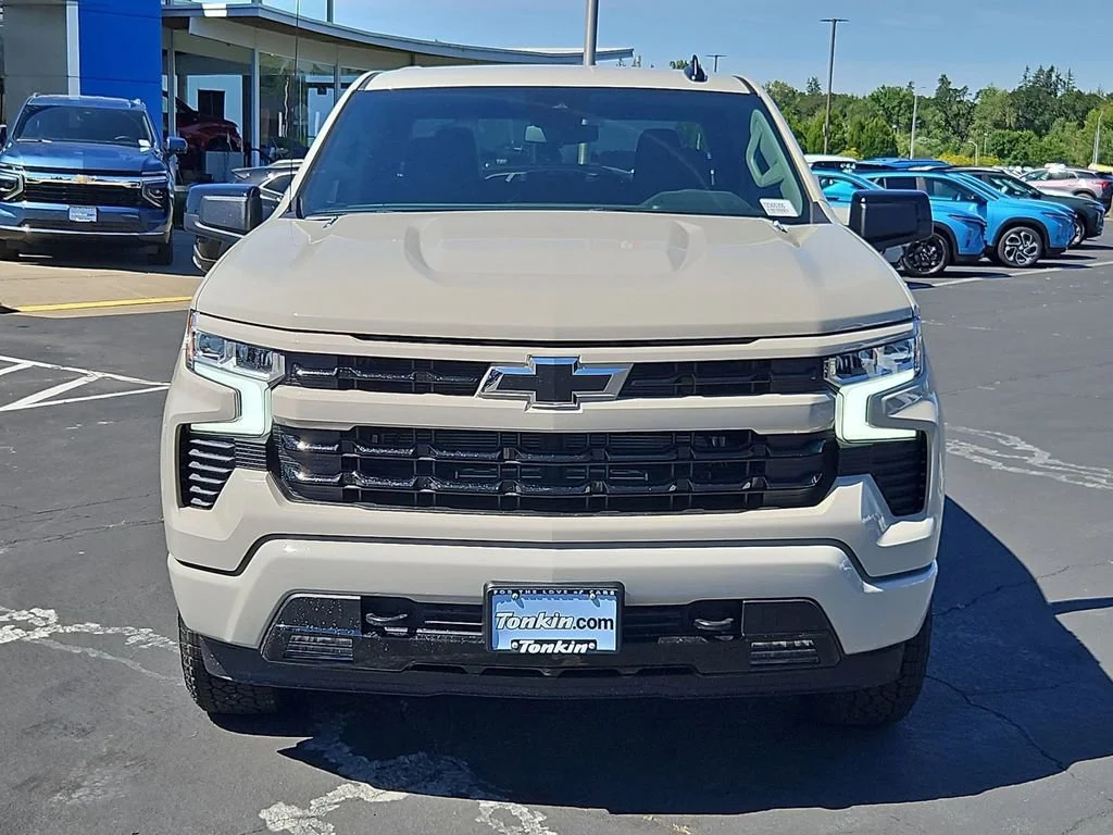 New 2026 White Sands Chevrolet RST image 9