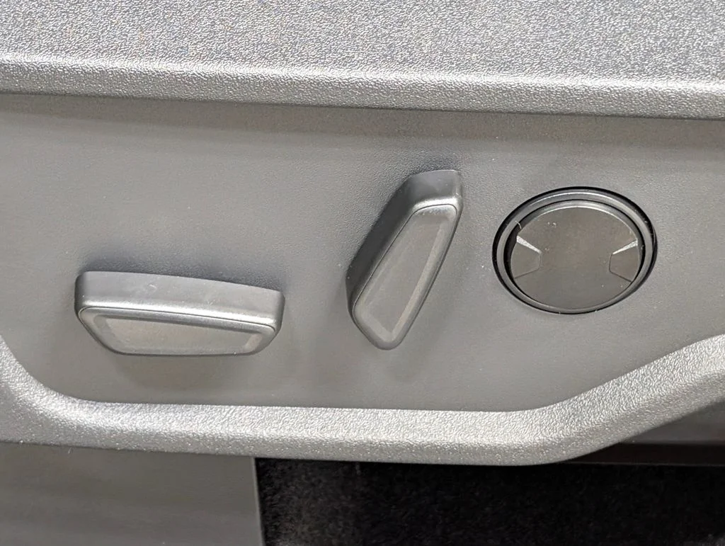 New 2026 Avalanche Gray Ford Badlands® image 14