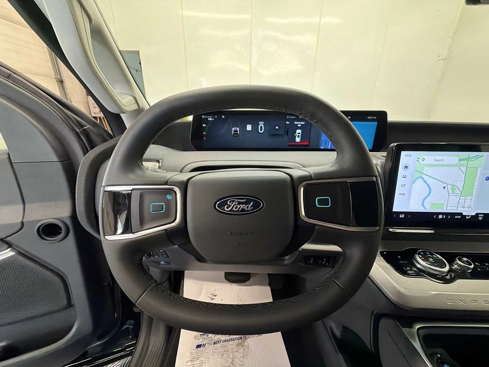 Used 2026 Agate Black Metallic Ford Active image 11