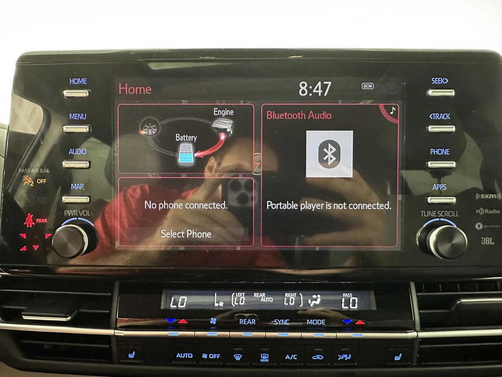 Used 2024 Ruby Flare Pearl Toyota XLE image 22
