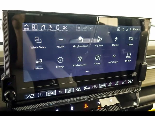 2026 GMC HUMMER EV 2X - Photo 14