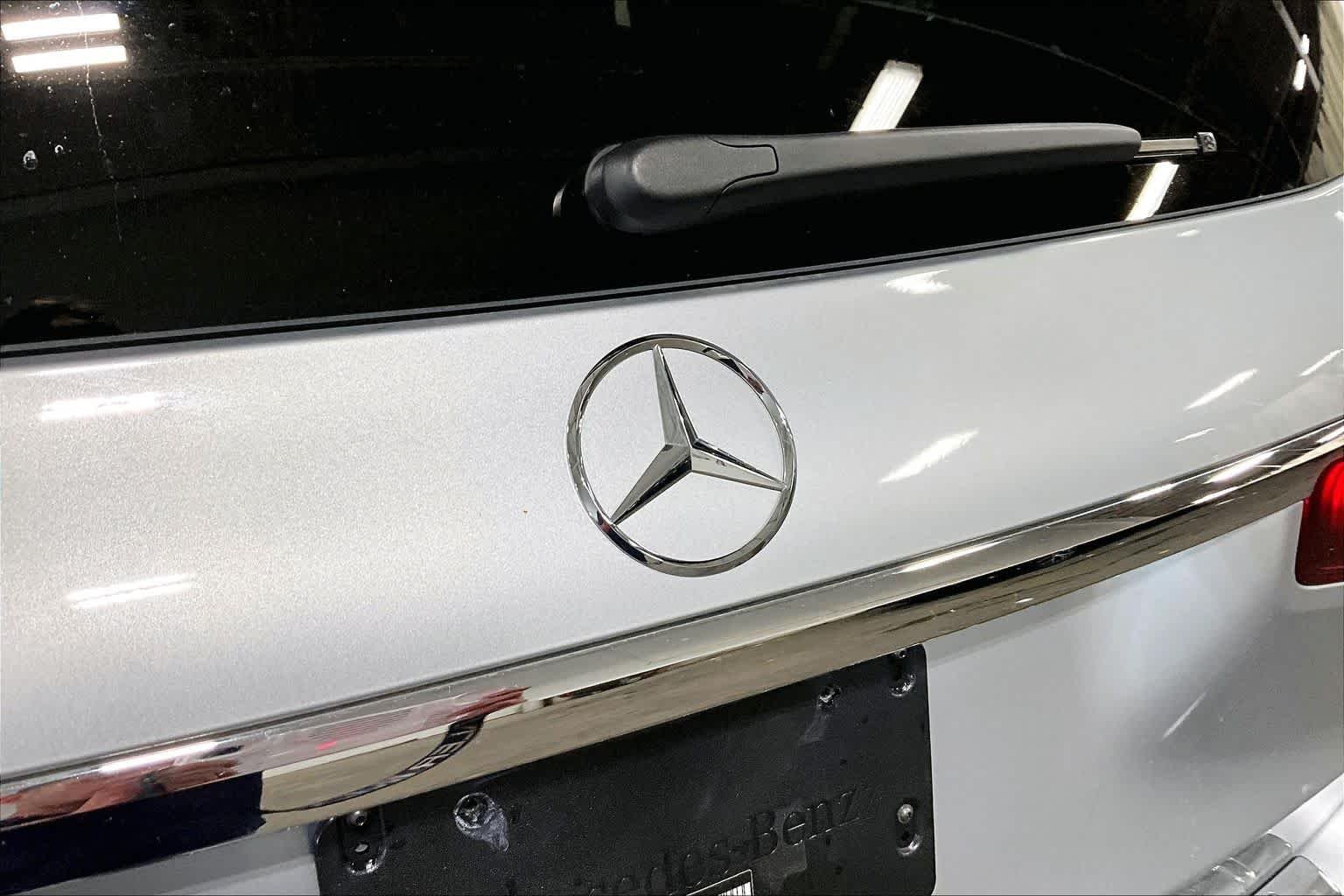 Used 2025 Cirrus Silver Metallic Mercedes-Benz GLS 450 image 31