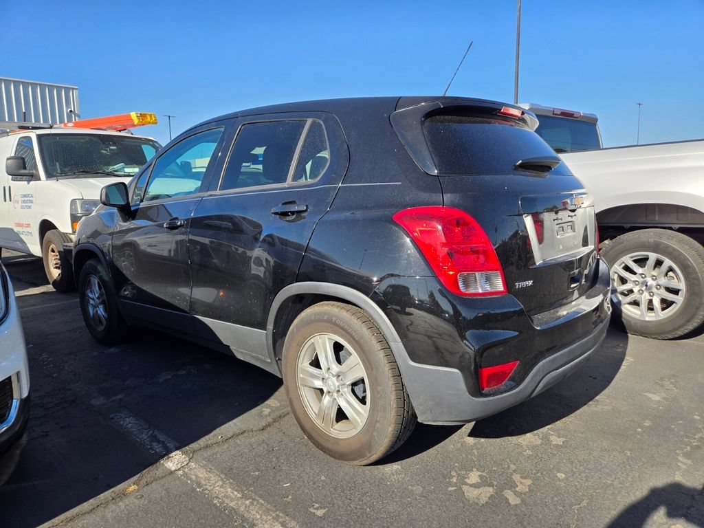 Used 2020 MOSAIC BLACK METALLIC Chevrolet LS image 4