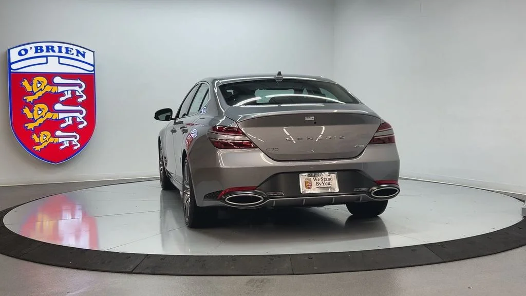 Used 2026 Silver Genesis 2.5T image 6