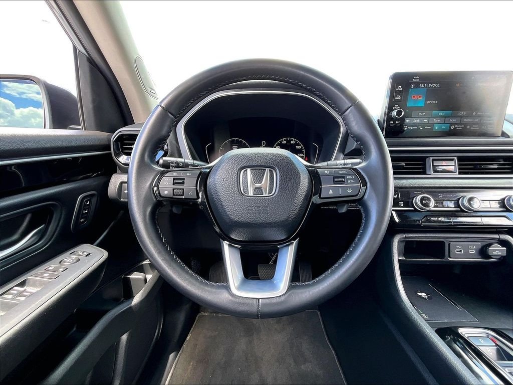 Used 2024 Blue Honda Touring image 18