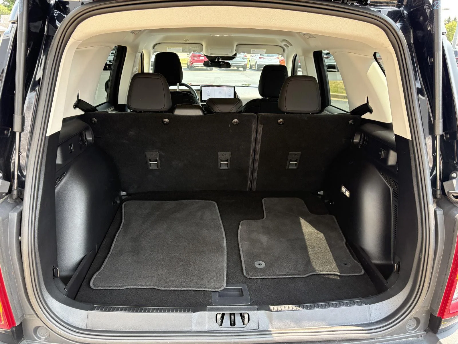 Used 2025 Shadow Black Ford Big Bend image 20
