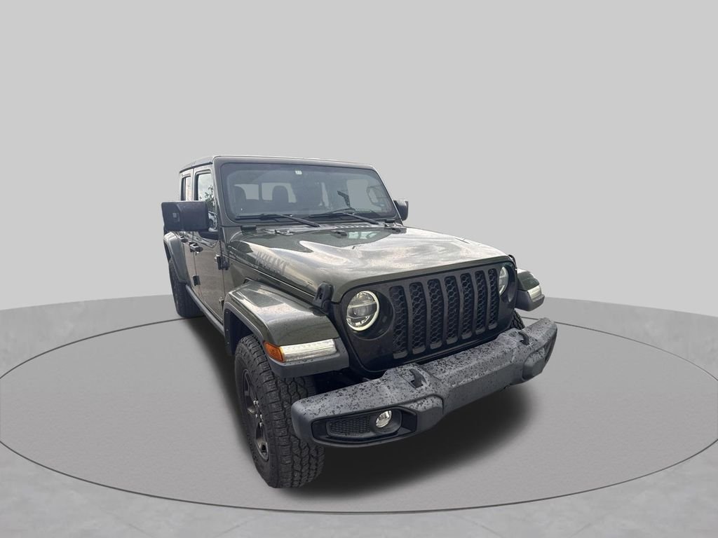 Used 2022 Green Jeep Willys image 4