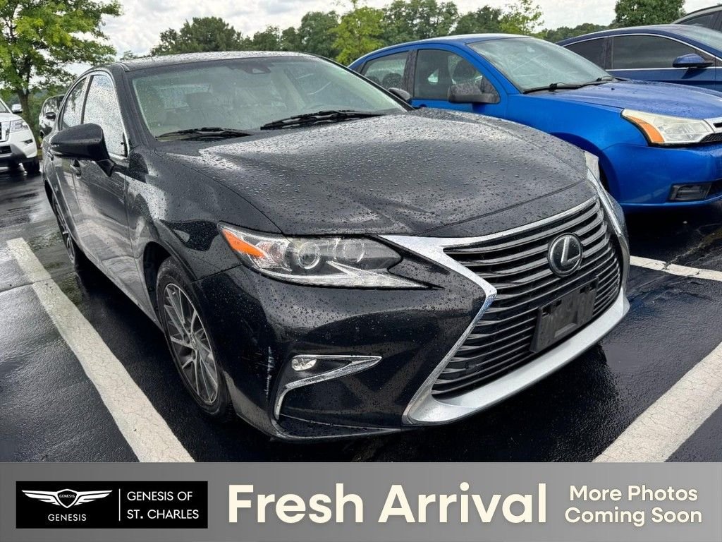 2016 Lexus ES 350 350's photo